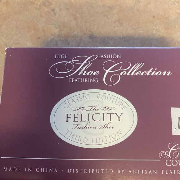 Miniature Hat, Purse, and Shoe “Felicity” with original Boxes - Picture 6 of 14